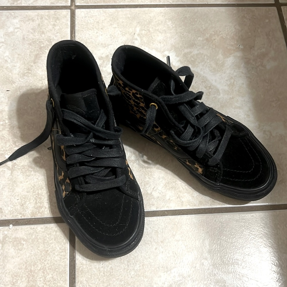 Vans leopard print